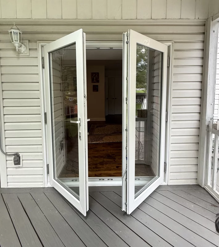 Sliding Door upgrade to Oknoplast Balcony Door gallery photo.