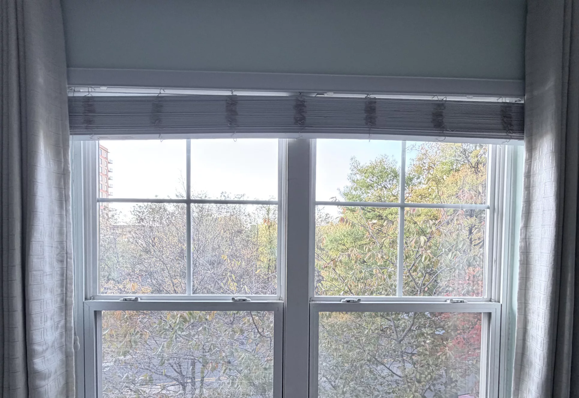 Bedroom Glass Replacement project main photo.
